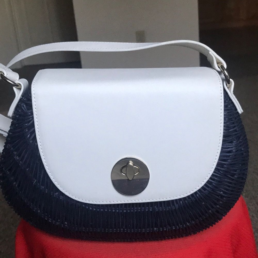 TALBOTS 💯 RATAN LEATHER NABY BLUE SHOULDER PURSE WOMAN BAG